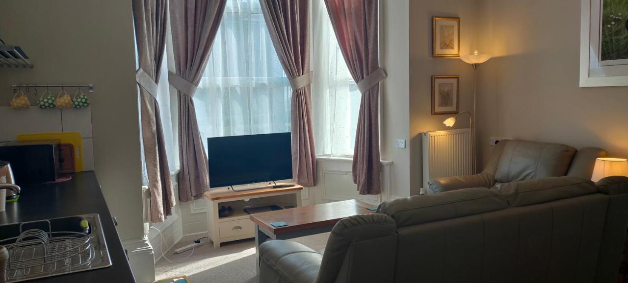 Fishtail House - Stylish Apartments Minutes From The Sea ホーンジー エクステリア 写真